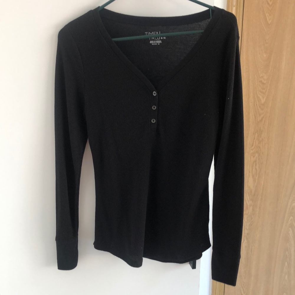 Time and tru women’s size medium Henley top
